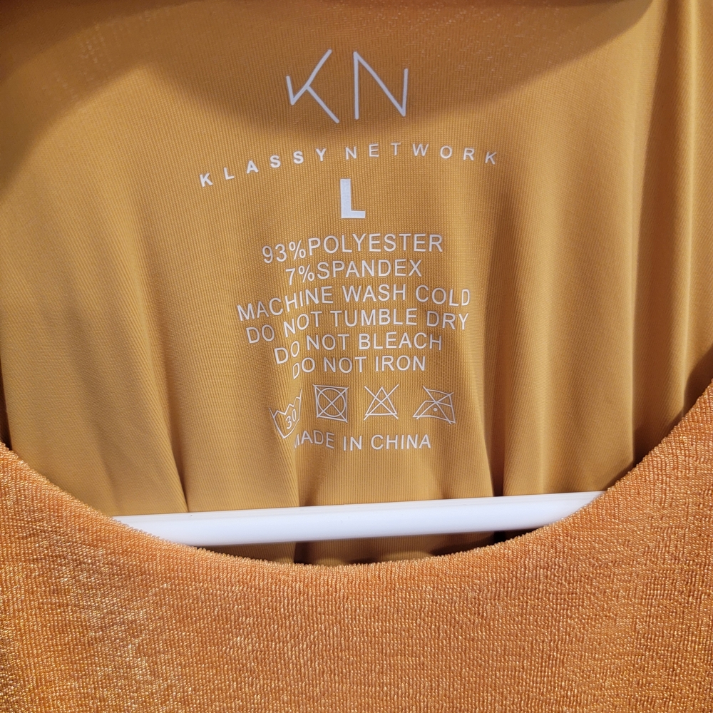 Klassy Network Backless Mustard Dress - Picture 3 of 4
